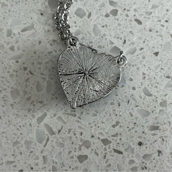 Western Style Vintage Fake Turquoise Necklace With Heart Shaped Pendant - Picture 6 of 13